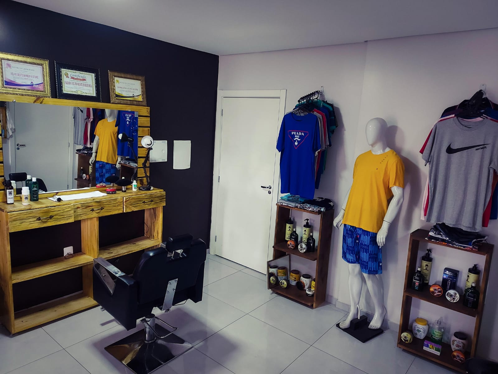 Estacao de atendimento da barbearia